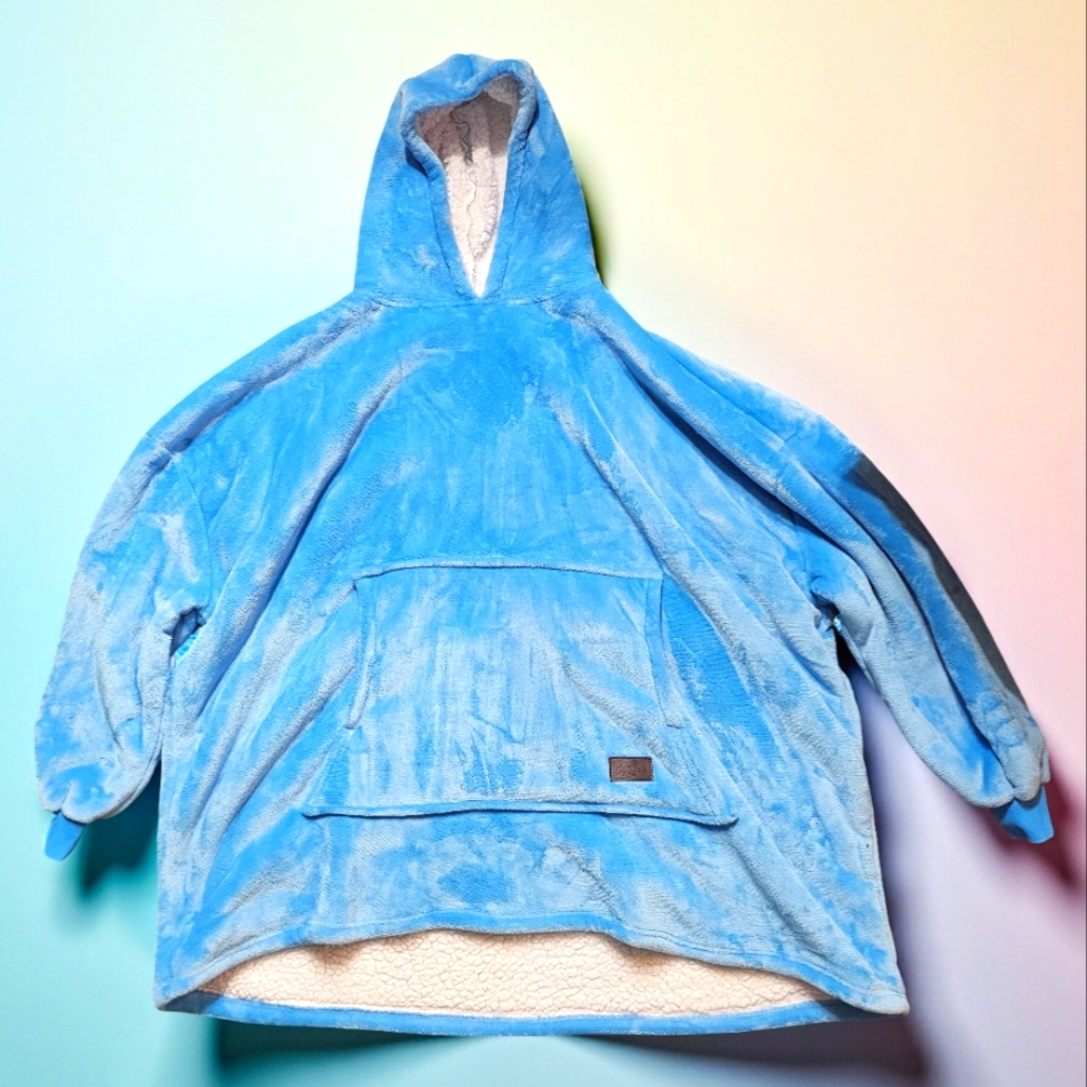 CATALONIA Blue Oversized Hoodie. Size OS. EXCELLENT CONDITION!